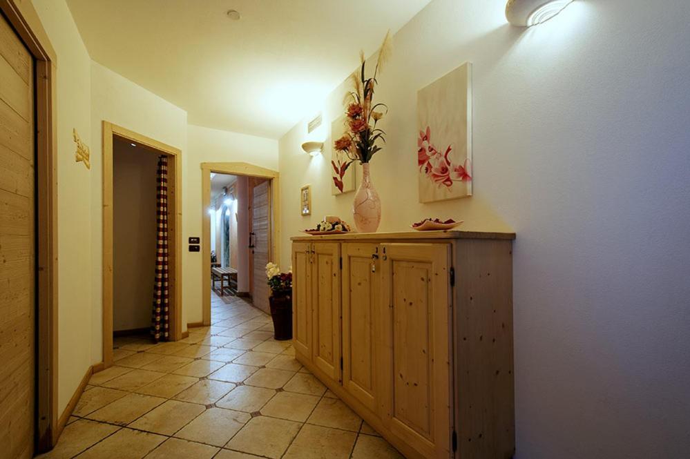 Hotel Genzianella Commezzadura Esterno foto