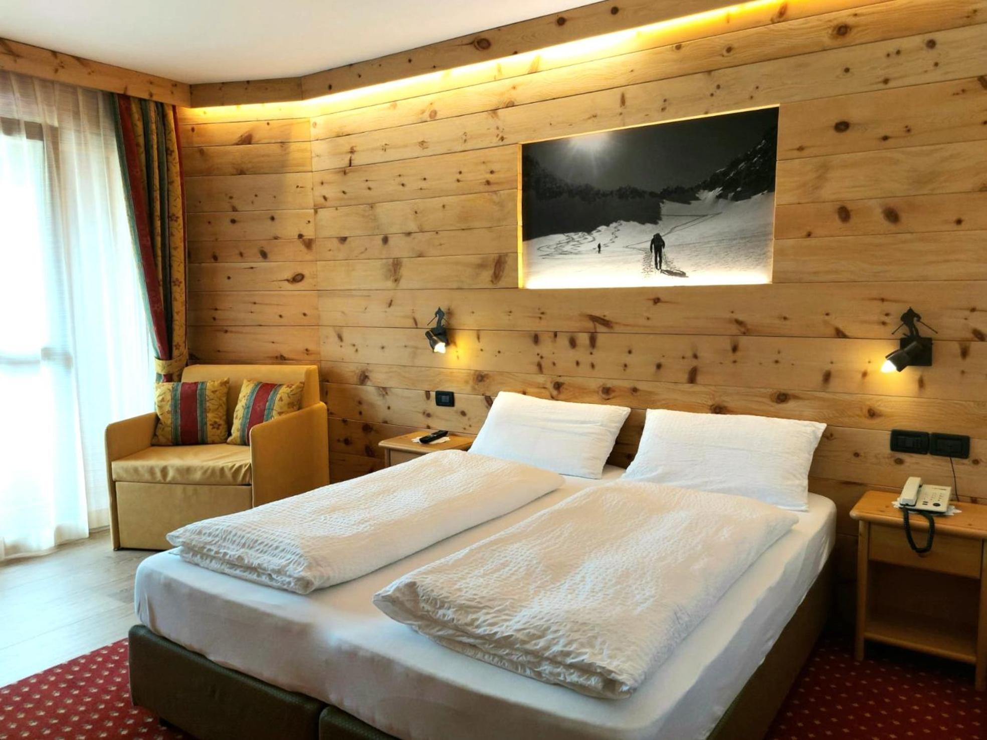 Hotel Genzianella Commezzadura Esterno foto
