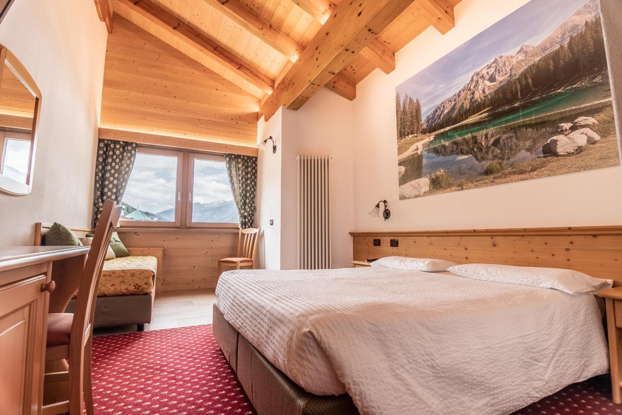 Hotel Genzianella Commezzadura Esterno foto